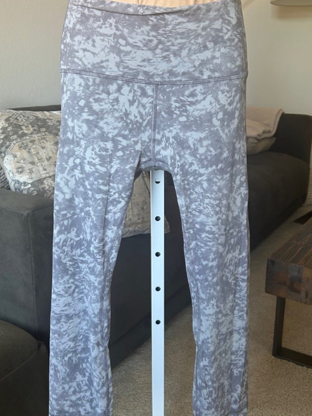 LULULEMON Align Crop Legging in Ice Grey Multi 21"